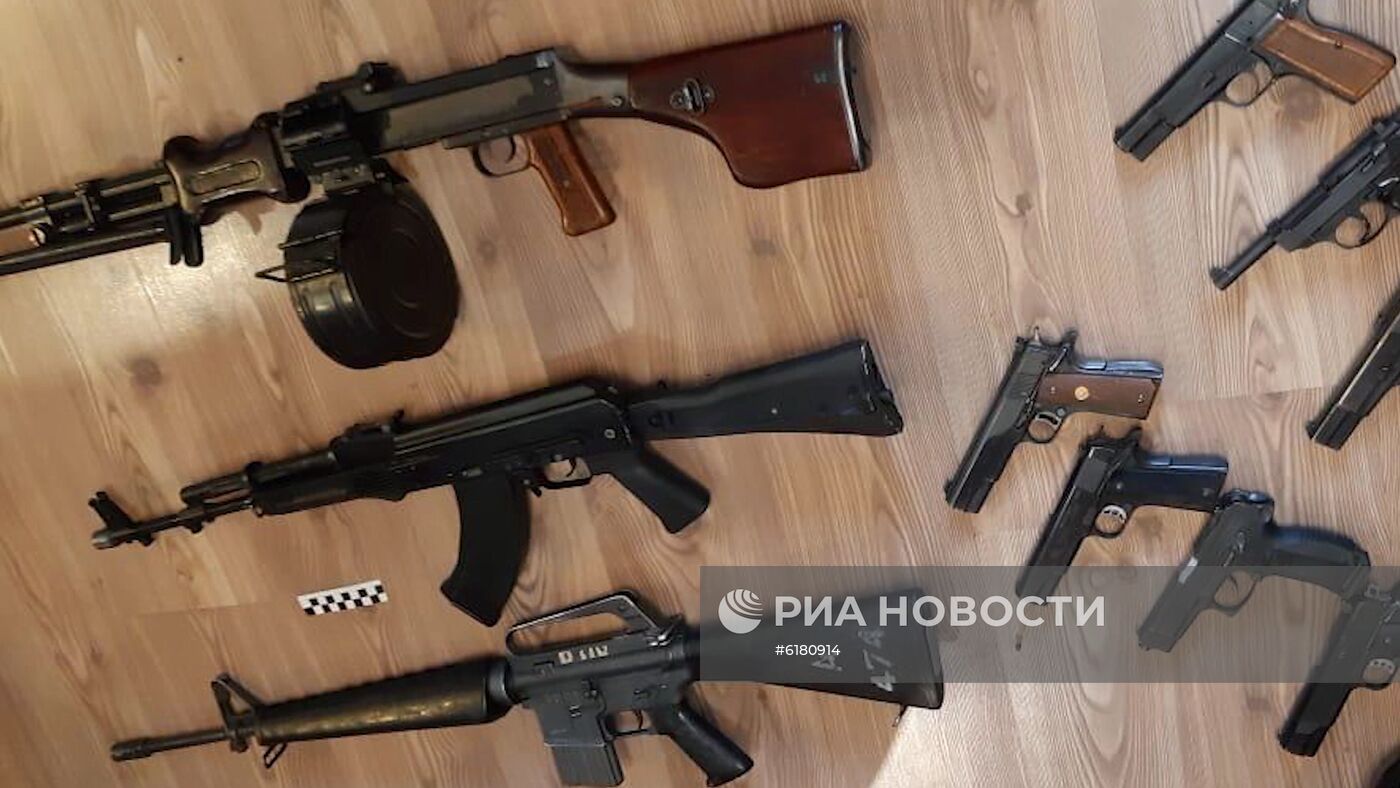 ФСБ И МВД России пресечена деятельность по незаконному обороту огнестрельного оружия