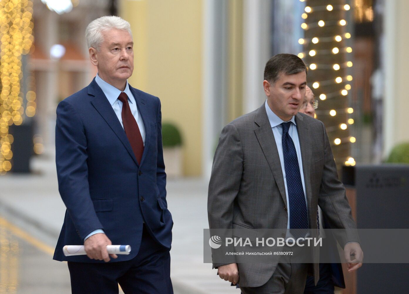 Президент РФ В. Путин посетил парк "Остров мечты"