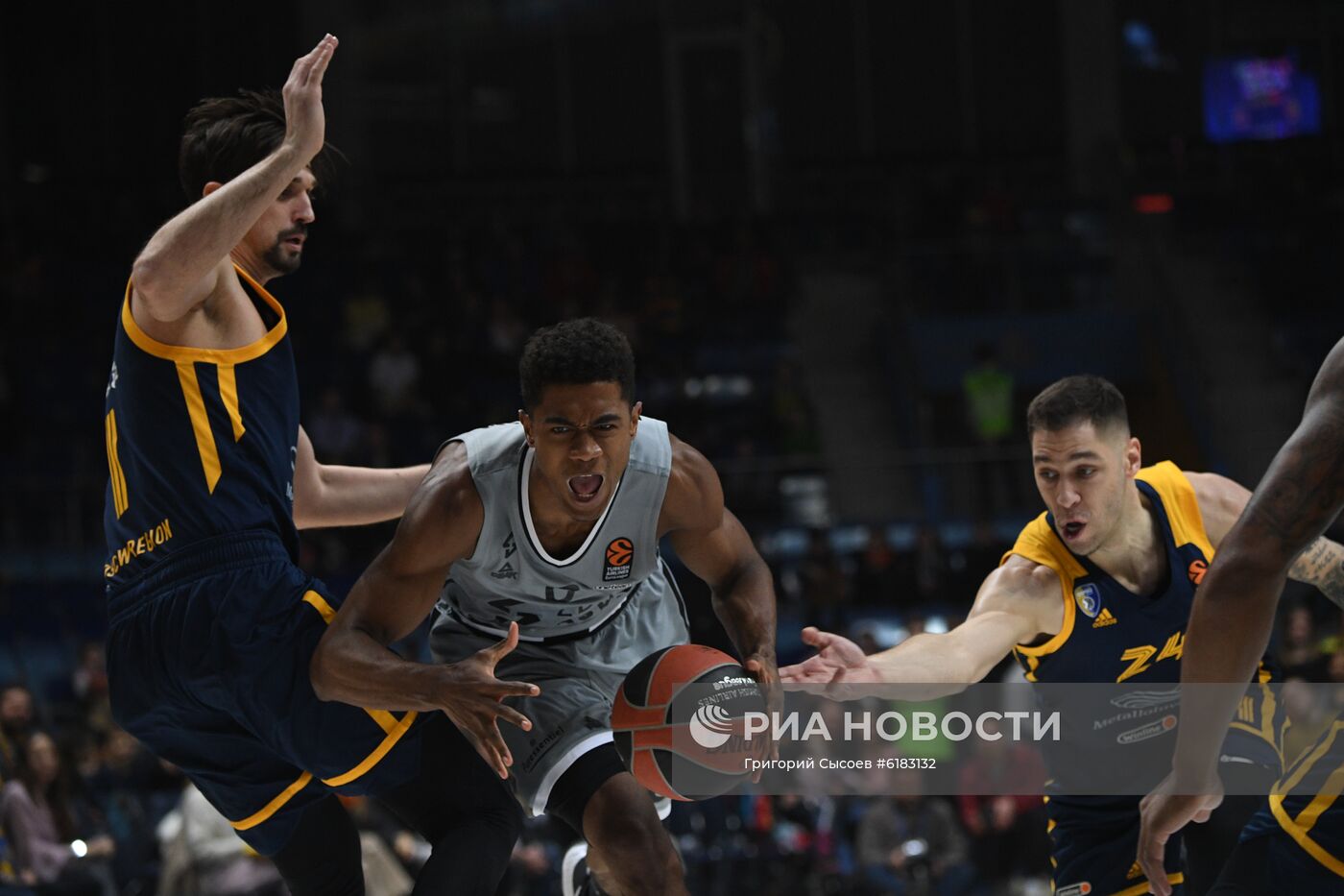 Баскетбол. Евролига. Матч "Химки" - АСВЕЛ