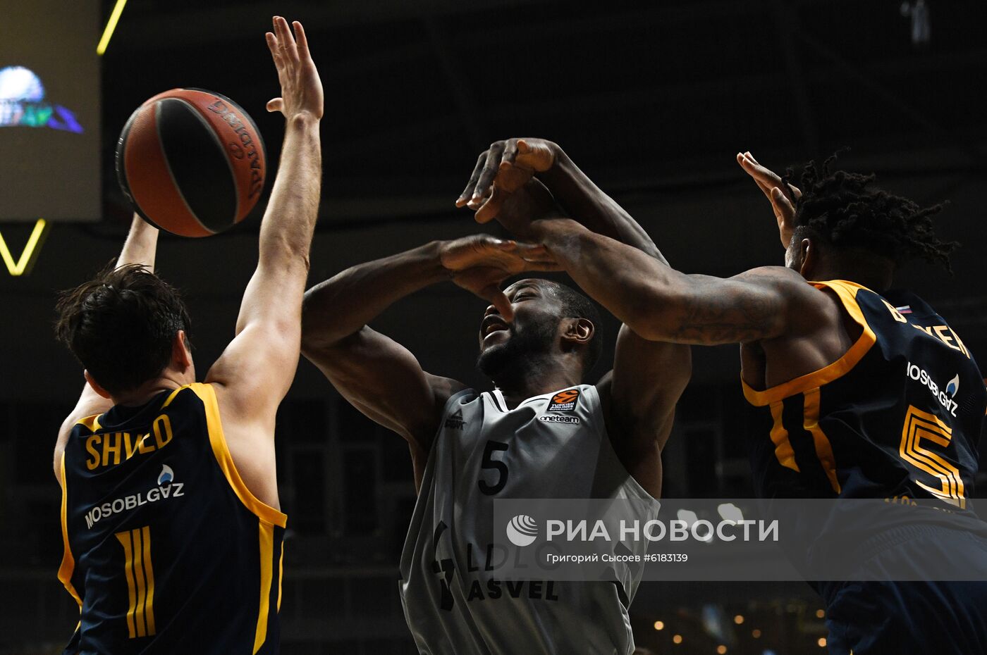 Баскетбол. Евролига. Матч "Химки" - АСВЕЛ
