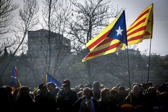 Митинг сторонников Пучдемона в Перпиньяне