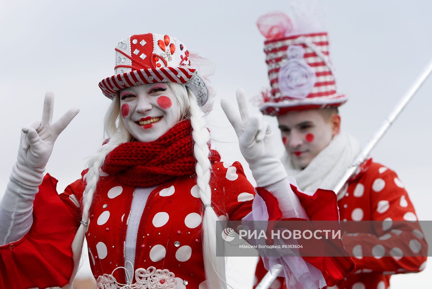 Празднование Масленицы в регионах России