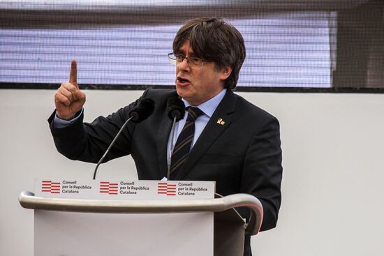 Митинг сторонников Пучдемона в Перпиньяне