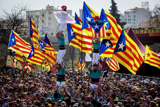 Митинг сторонников Пучдемона в Перпиньяне