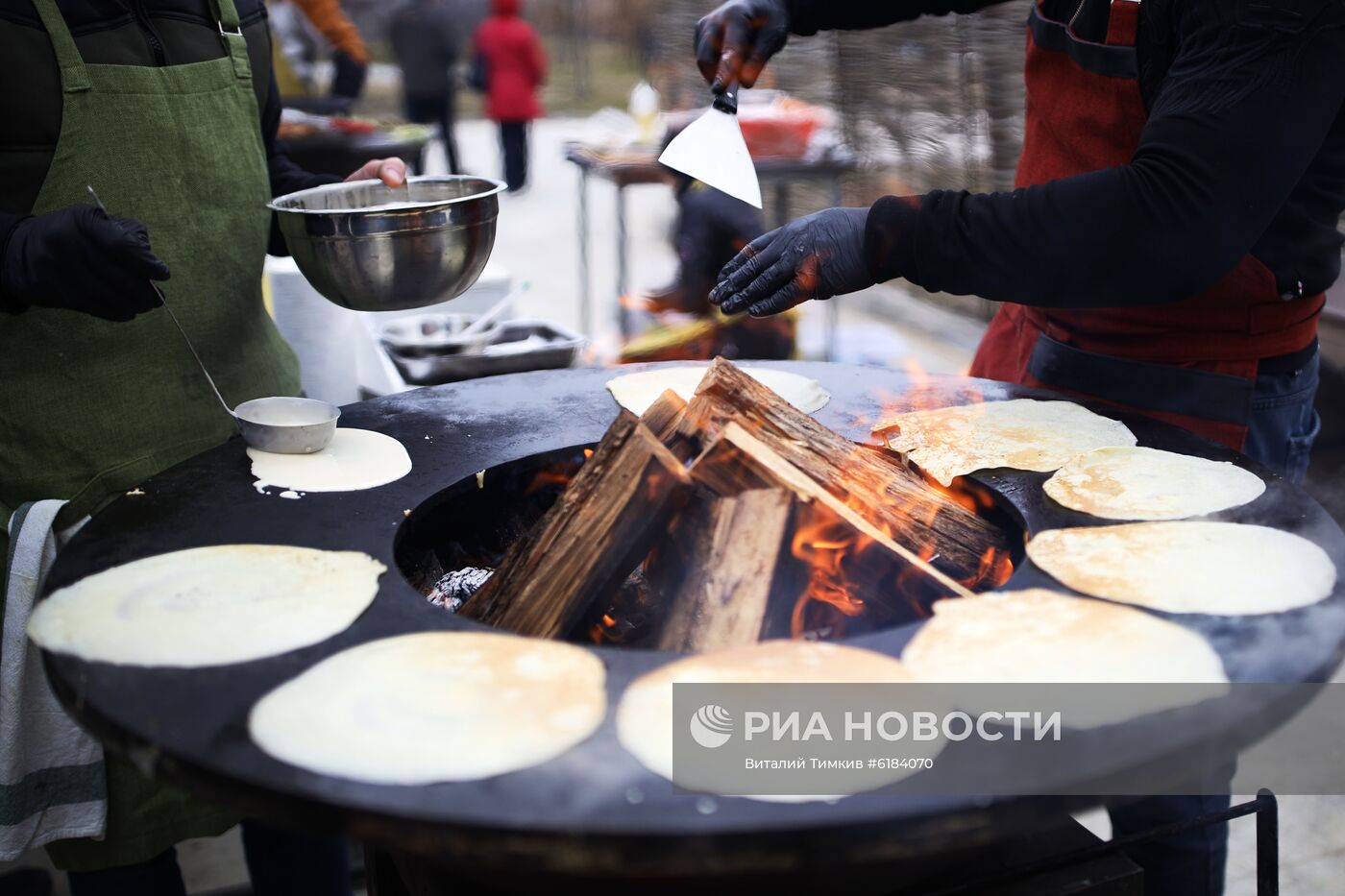 Празднование Масленицы в регионах России