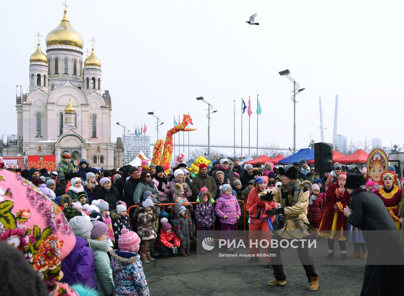 Празднование Масленицы в регионах России