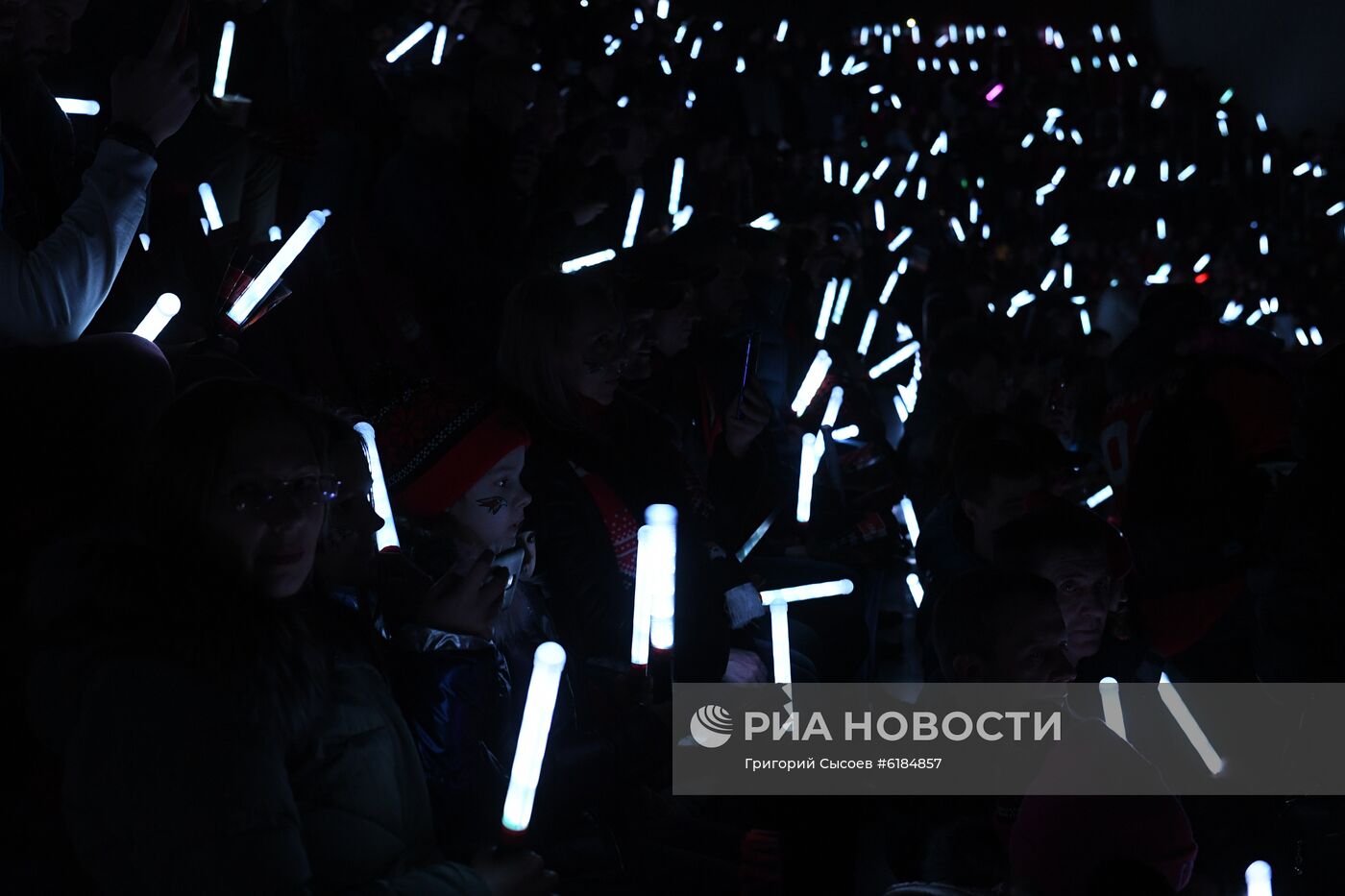 Хоккей. КХЛ. Матч "Авангард" – "Салават Юлаев"