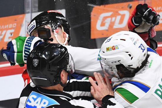 Хоккей. КХЛ. Матч "Авангард" – "Салават Юлаев"