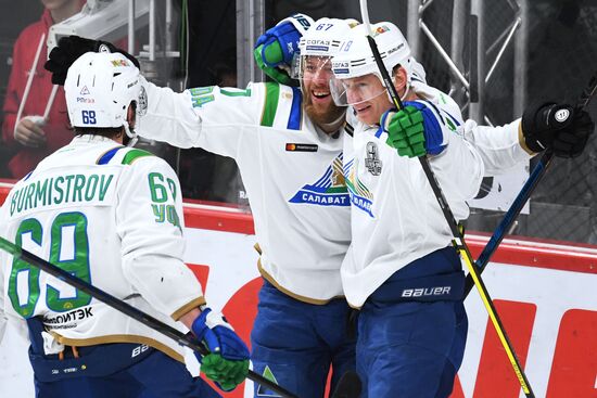 Хоккей. КХЛ. Матч "Авангард" – "Салават Юлаев"