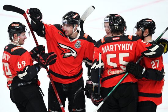 Хоккей. КХЛ. Матч "Авангард" – "Салават Юлаев"