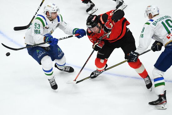 Хоккей. КХЛ. Матч "Авангард" – "Салават Юлаев"