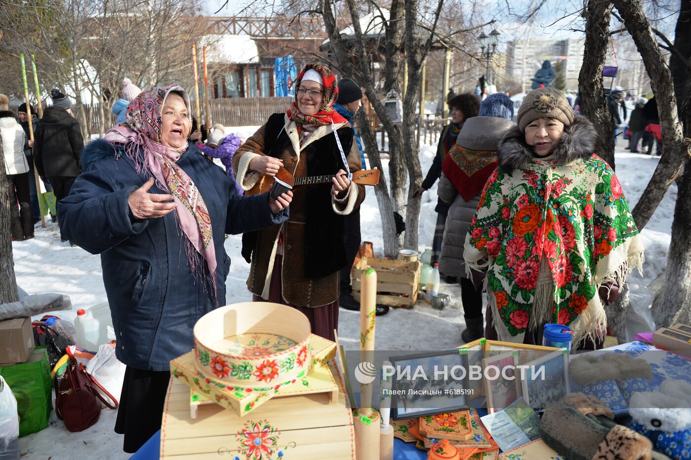 Празднование Масленицы в регионах России