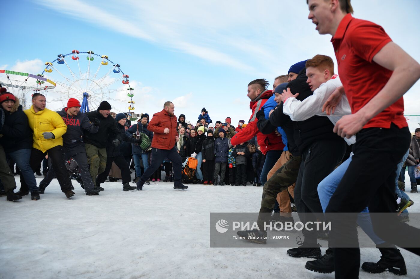Празднование Масленицы в регионах России
