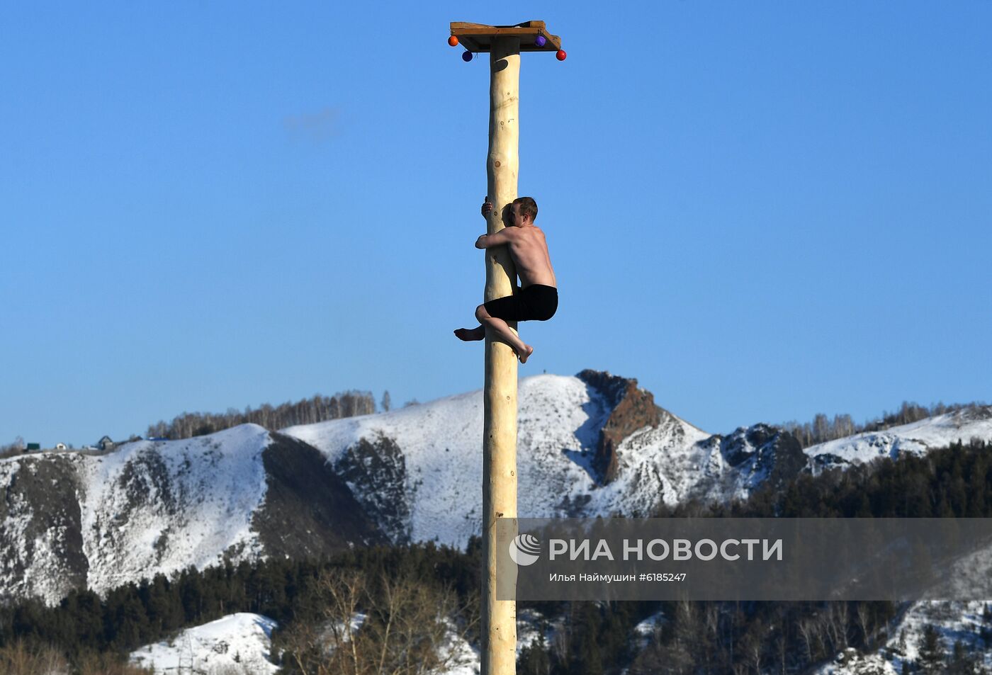 Празднование Масленицы в регионах России