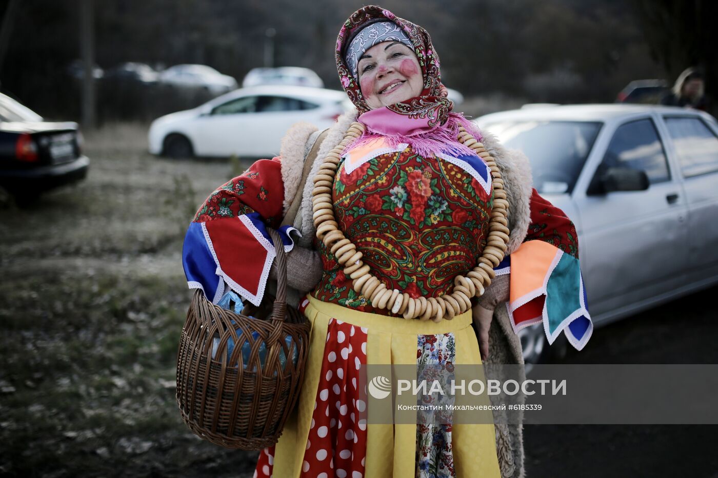 Празднование Масленицы в регионах России