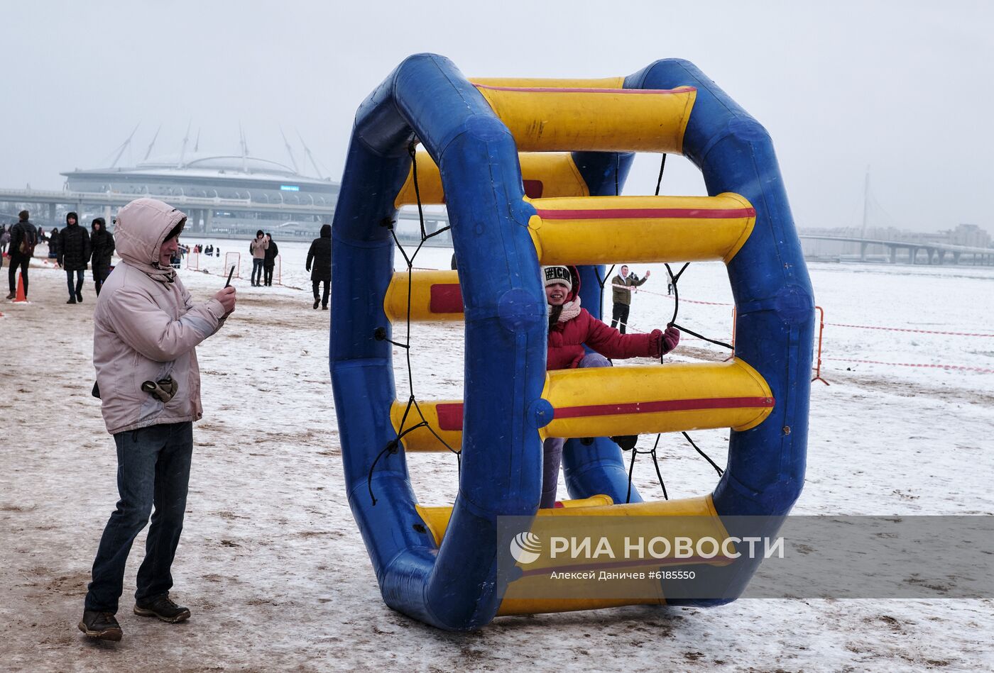 Празднование Масленицы в регионах России