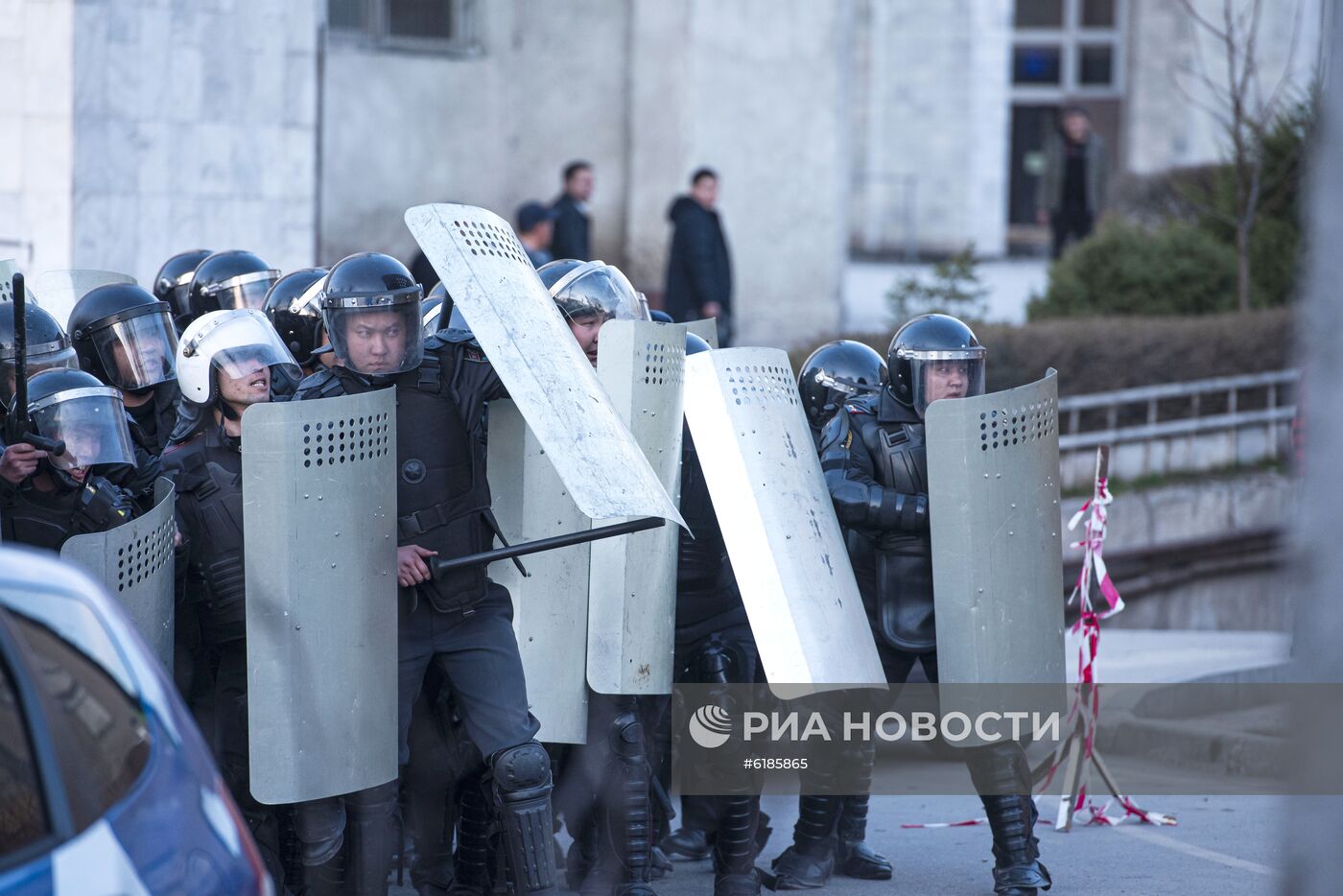 Митинг оппозиции в Бишкеке