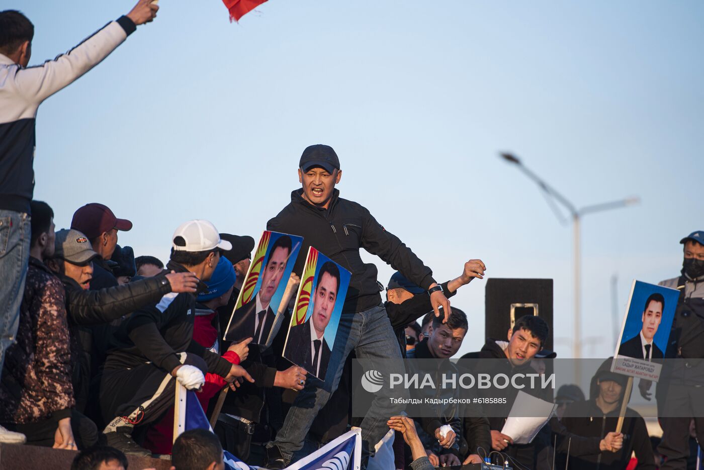 Митинг оппозиции в Бишкеке