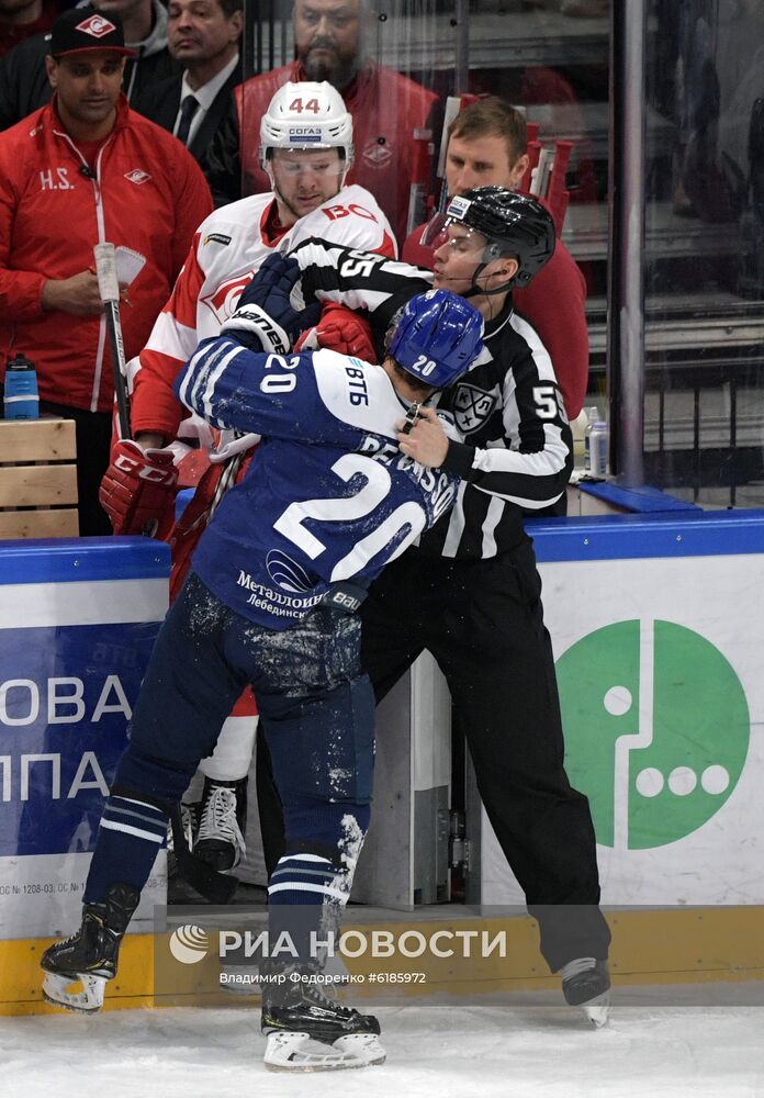 Хоккей. КХЛ. Матч "Динамо" (Москва) "Спартак"