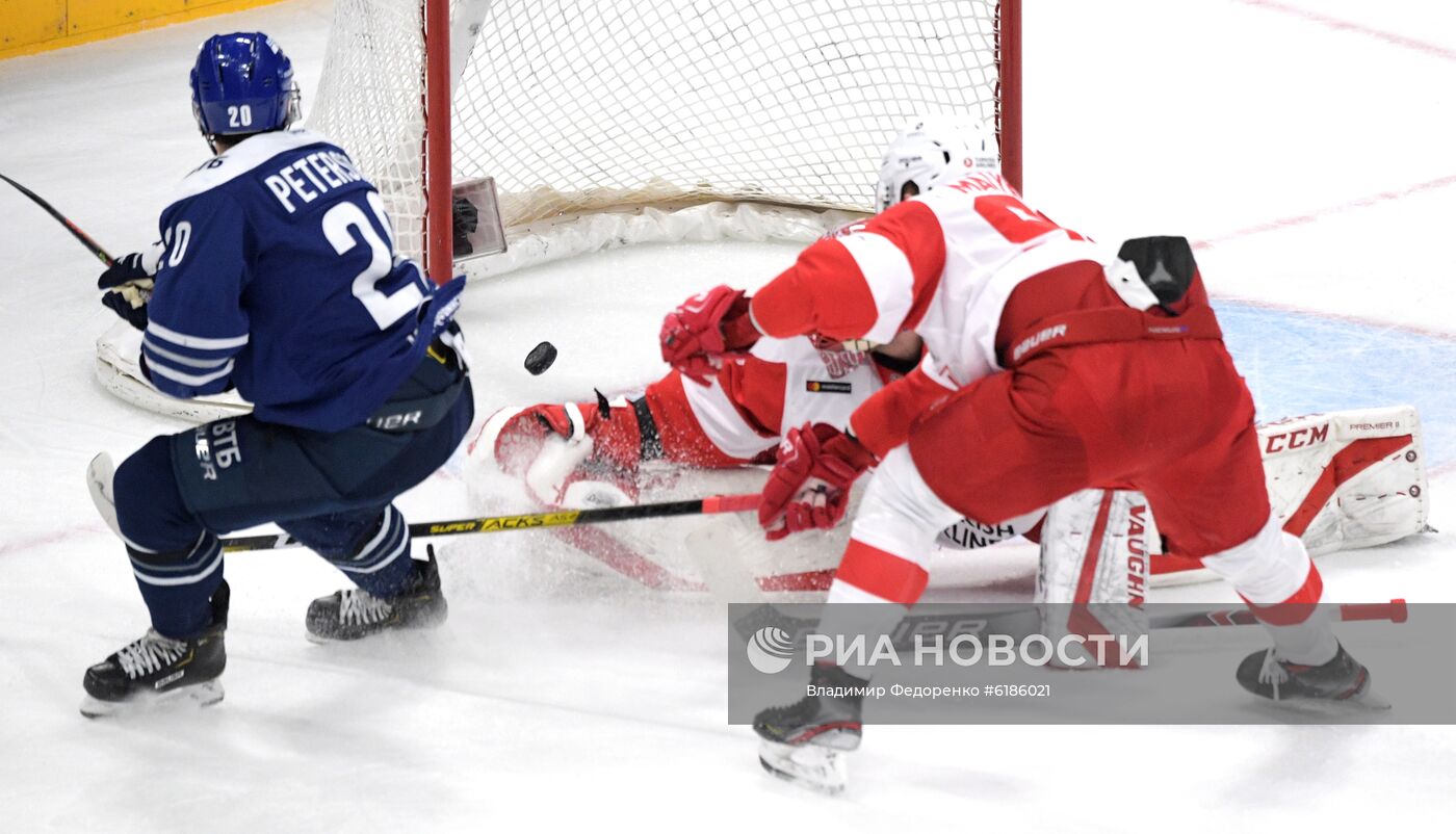 Хоккей. КХЛ. Матч "Динамо" (Москва) "Спартак"