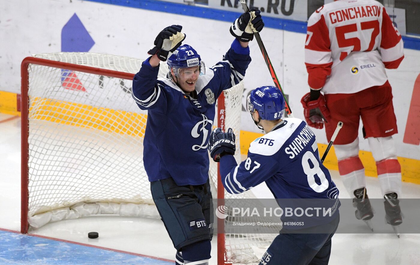 Хоккей. КХЛ. Матч "Динамо" (Москва) "Спартак"