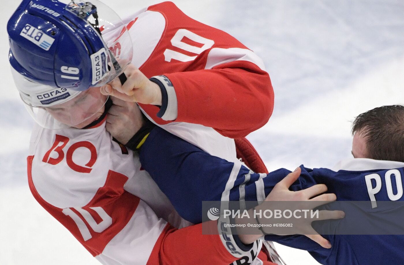 Хоккей. КХЛ. Матч "Динамо" (Москва) "Спартак"
