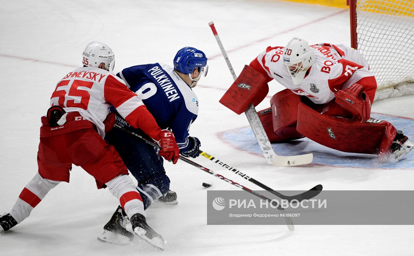 Хоккей. КХЛ. Матч "Динамо" (Москва) "Спартак"