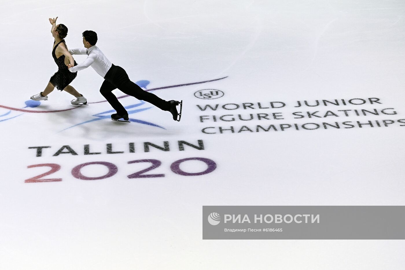 Фигурное катание. Чемпионат мира. Юниоры. Тренировки