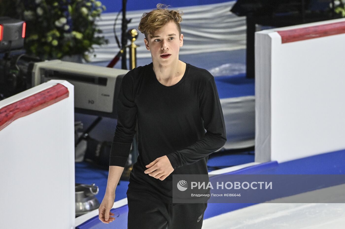 Фигурное катание. Чемпионат мира. Юниоры. Тренировки