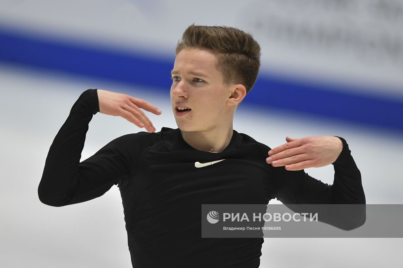 Фигурное катание. Чемпионат мира. Юниоры. Тренировки