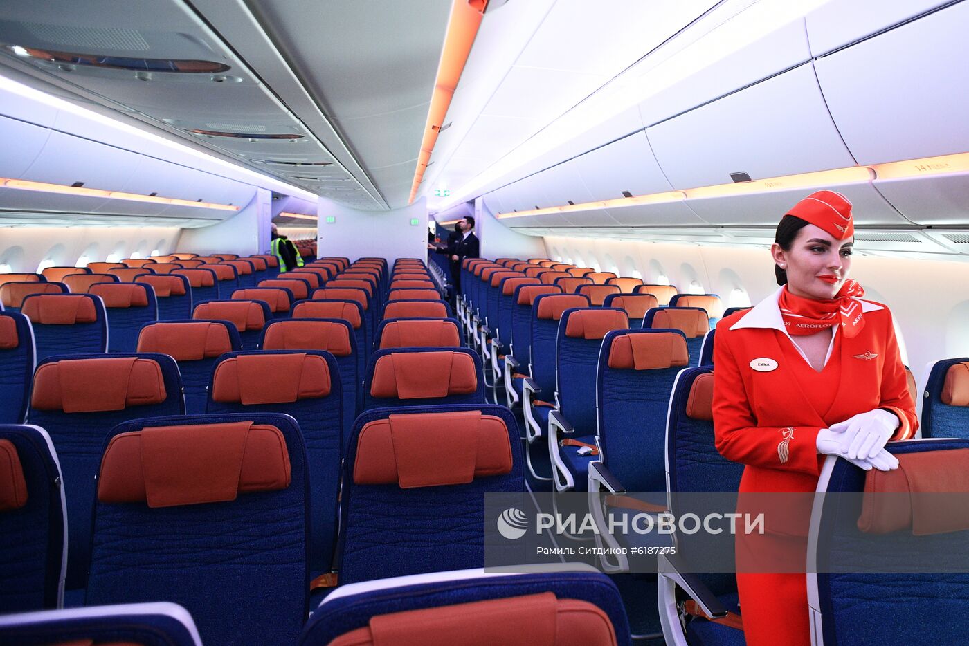 Презентация первого Airbus А350-900 авиакомпании "Аэрофлот"
