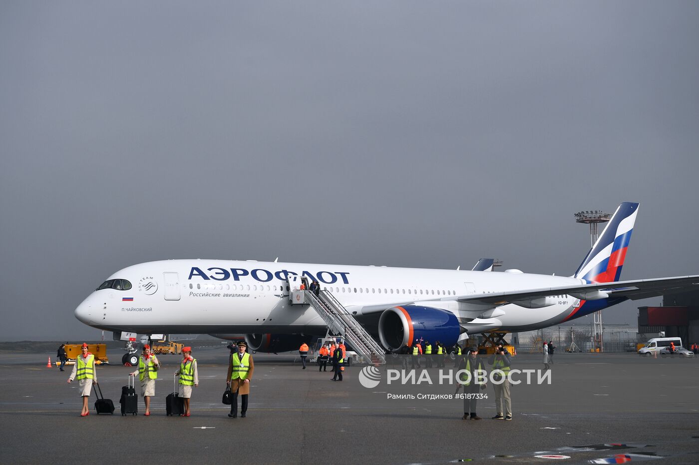 Презентация первого Airbus А350-900 авиакомпании "Аэрофлот"