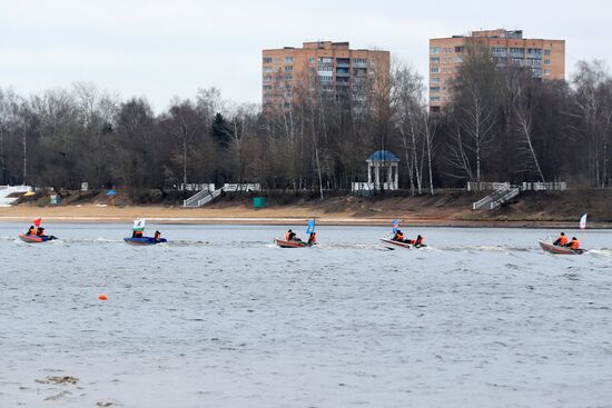 Учения по ликвидации последствий весеннего половодья в Московской области