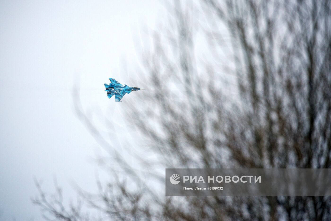 Тренировочные полеты истребителей в Мурманской области