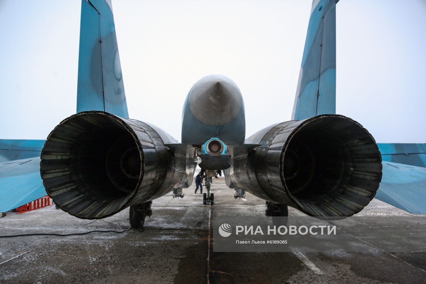 Тренировочные полеты истребителей в Мурманской области