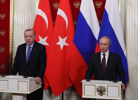 Президент РФ В. Путин встретился с президентом Турции Р. Эрдоганом