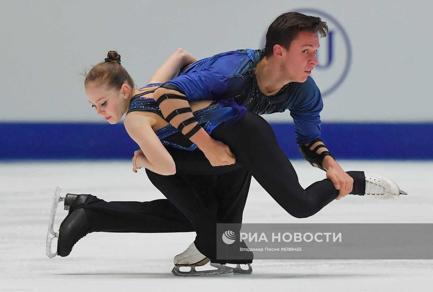 Фигурное катание. Чемпионат мира. Юниоры. Пары. Произвольная программа