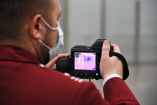 В Шереметьево усилили санитарный контроль в связи с коронавирусом  