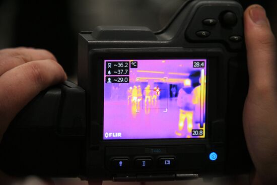 В Шереметьево усилили санитарный контроль в связи с коронавирусом  