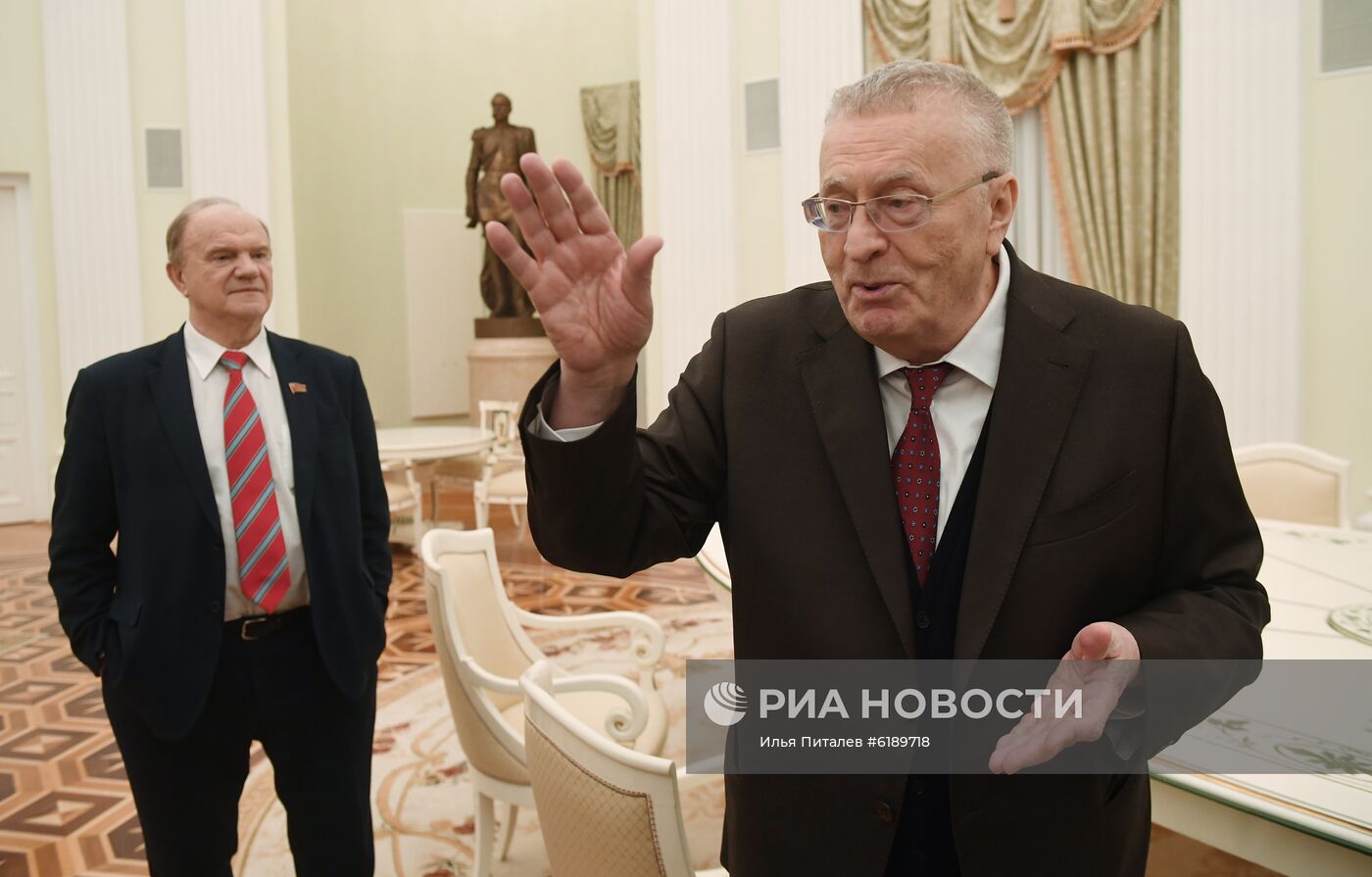 Президент РФ В. Путин провел встречу с руководителями фракций Госдумы РФ