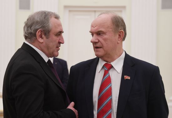 Президент РФ В. Путин провел встречу с руководителями фракций Госдумы РФ