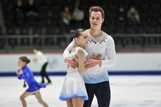 Фигурное катание. Чемпионат мира. Юниоры. Пары. Произвольная программа