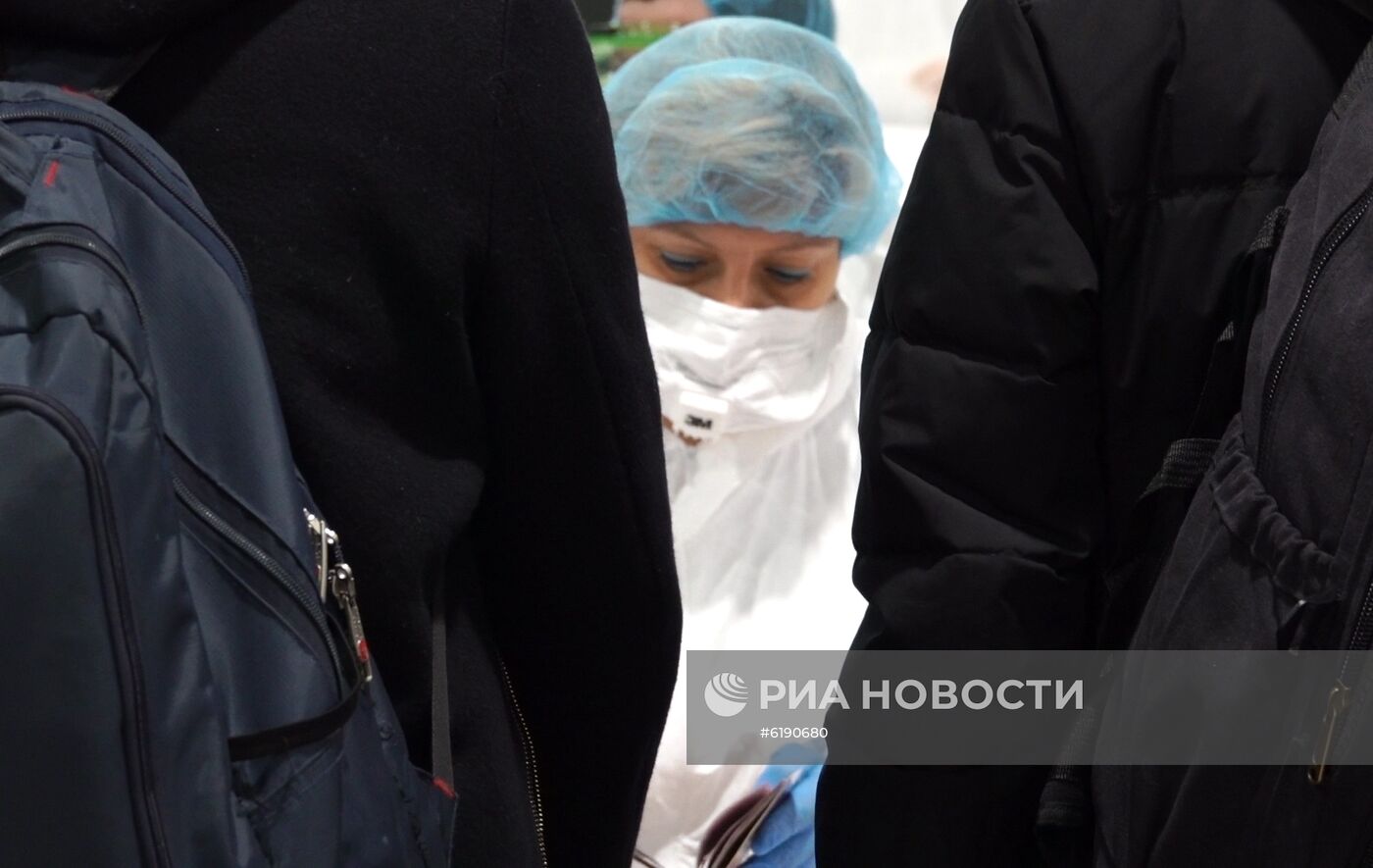 В Шереметьево усилили санитарный контроль в связи с коронавирусом