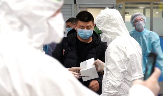 В Шереметьево усилили санитарный контроль в связи с коронавирусом