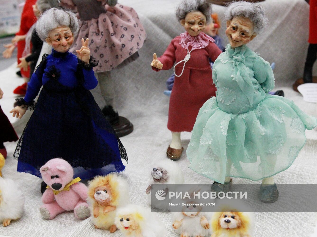 Международный весенний бал авторских кукол в Москве