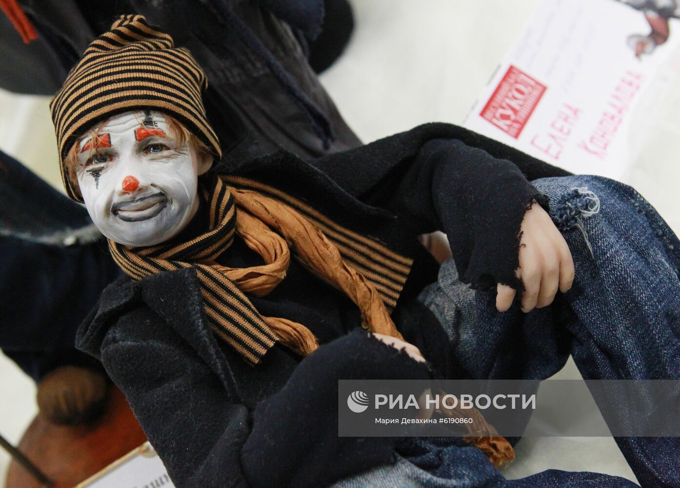 Международный весенний бал авторских кукол в Москве