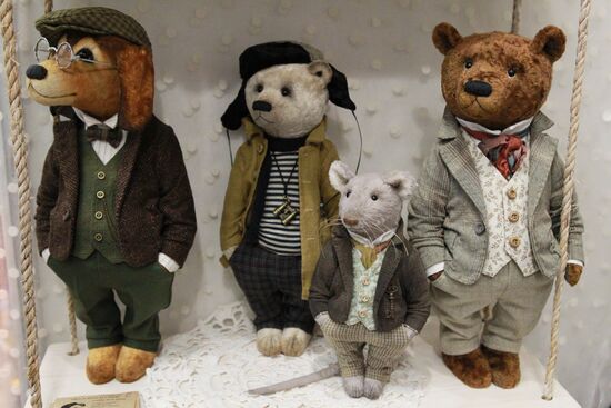 Международный весенний бал авторских кукол в Москве