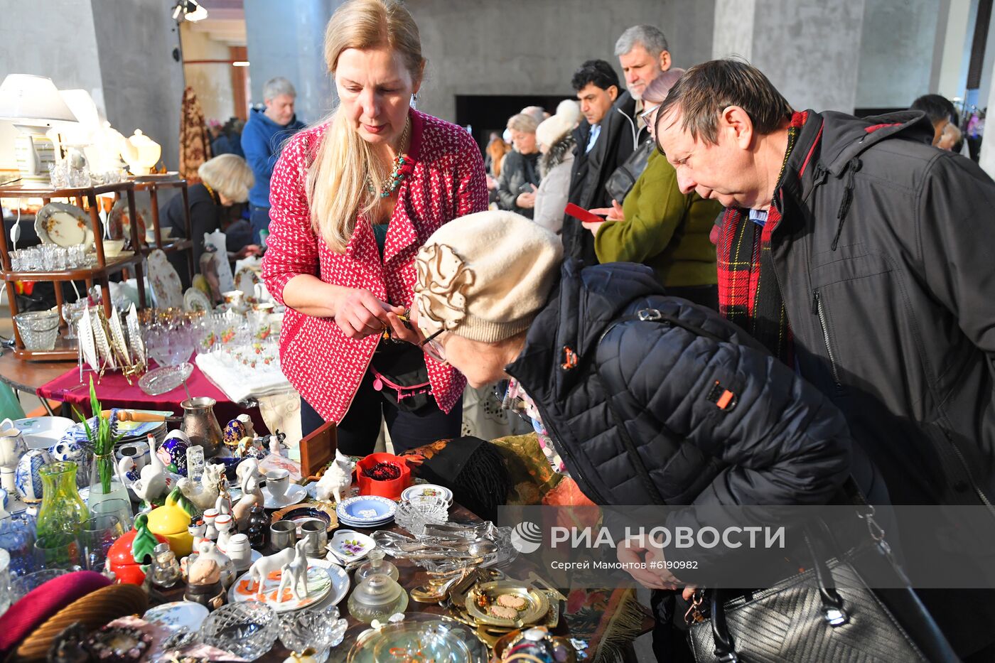 Городской блошиный рынок в Музее Москвы