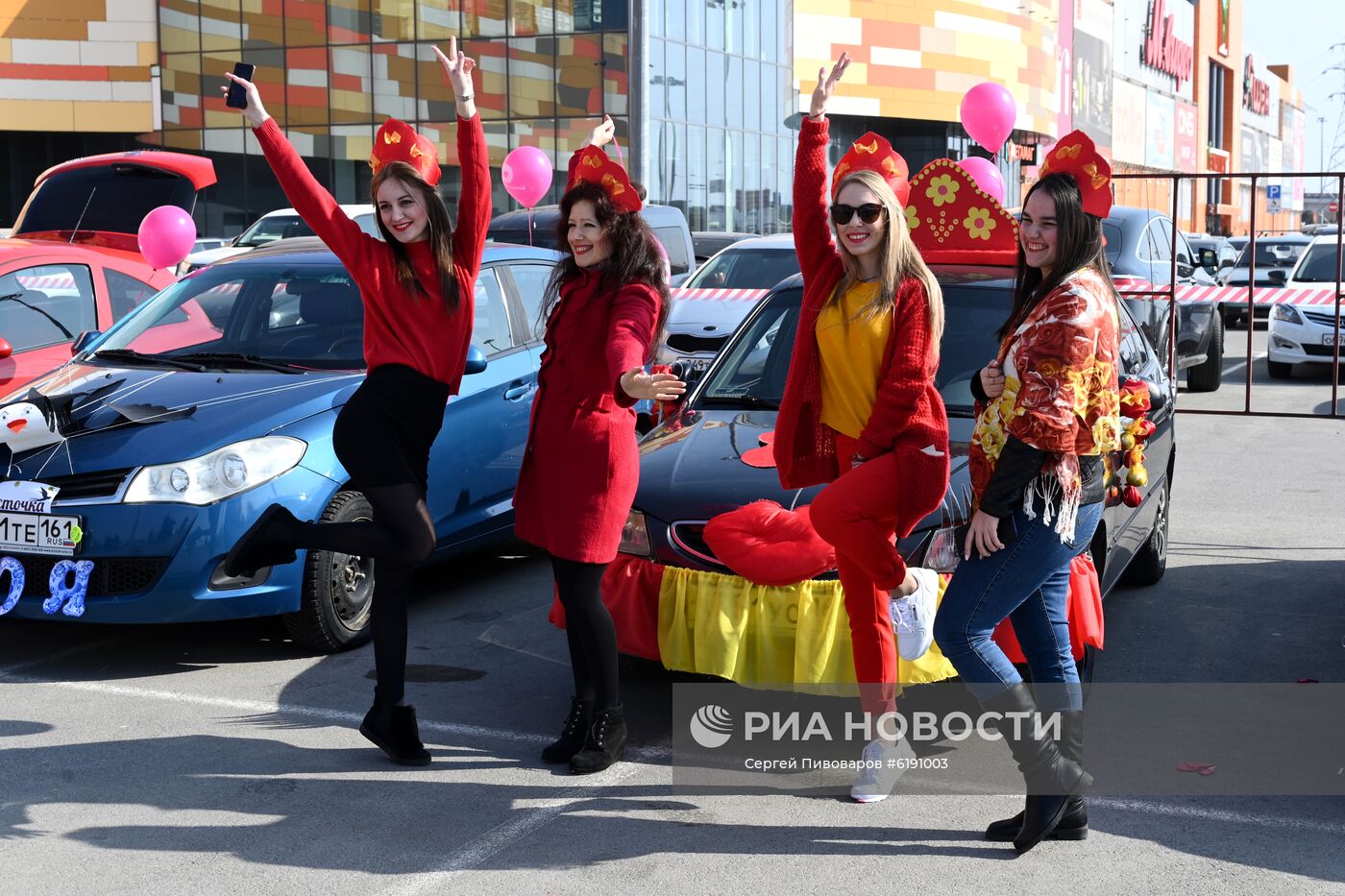 Автопробег для женщин-автомобилистов в Ростове-на-Дону