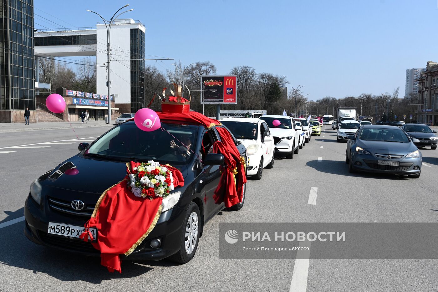 Автопробег для женщин-автомобилистов в Ростове-на-Дону